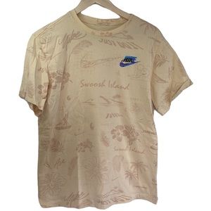 Men’s Nike Tshirt Medium